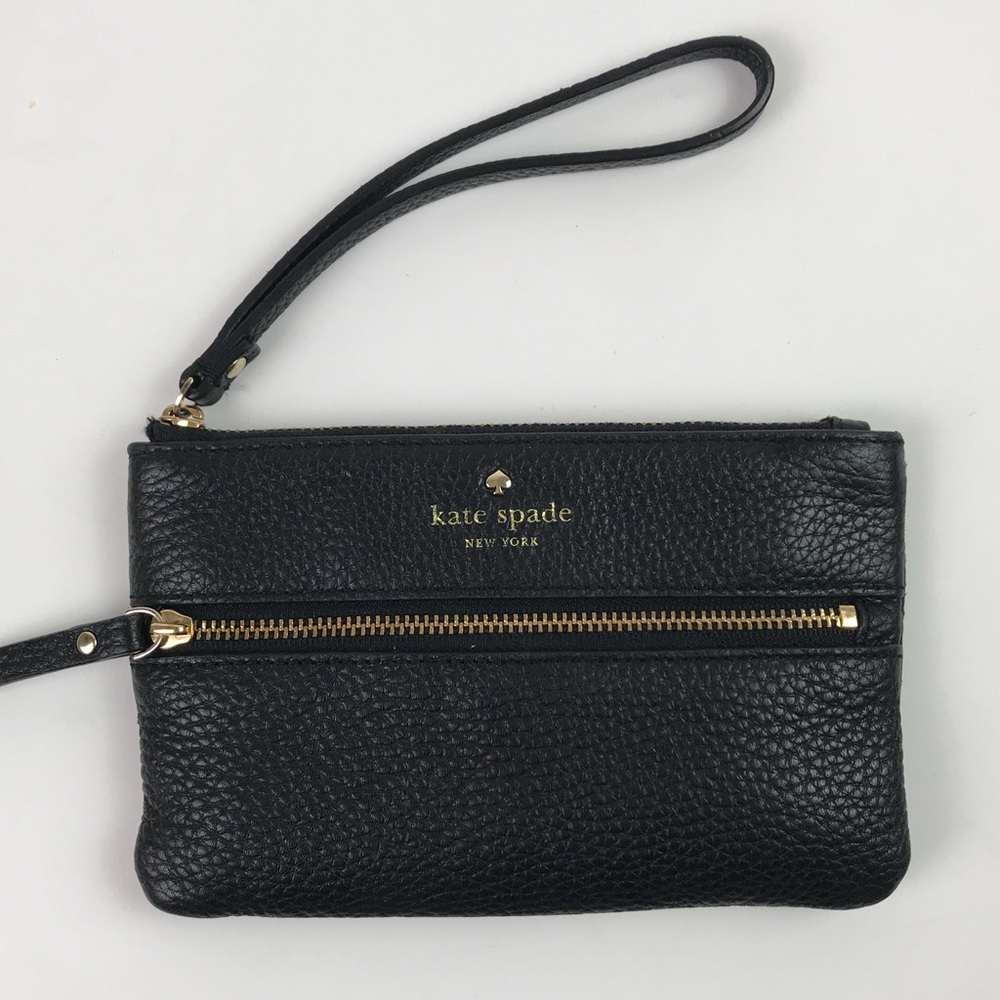 SOLD Kate Spade ♠️ Wristlet Black w/ two zippers